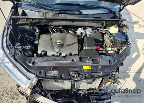 2018 Toyota Highlander Le from USA, damaged, VIN 5TDZZRFH4JS243467